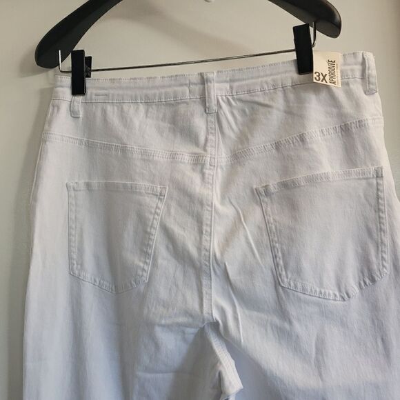 Aphrodite white distressed jeans  - Picture 5 of 7